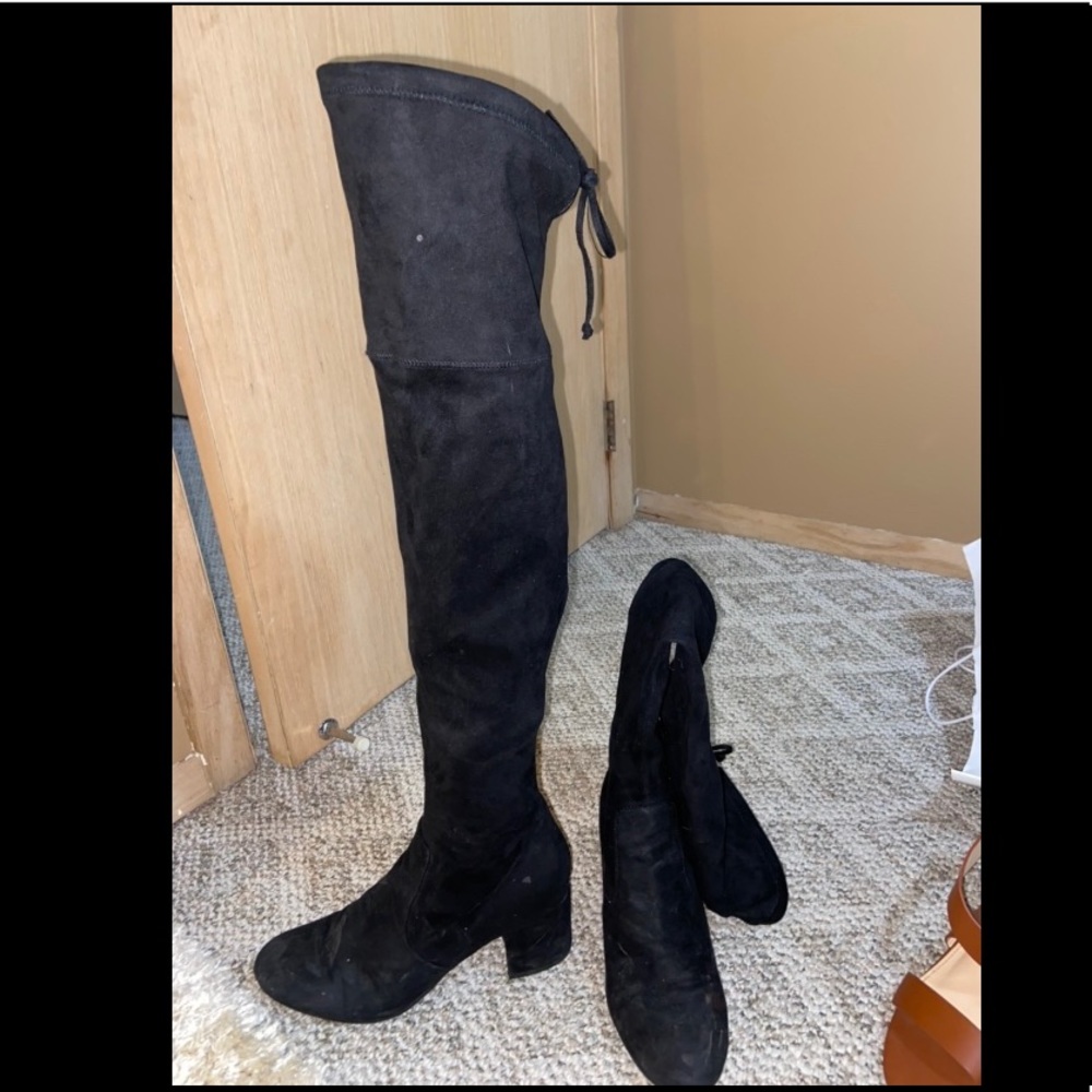 Thigh high unisa boots size 9 1/2